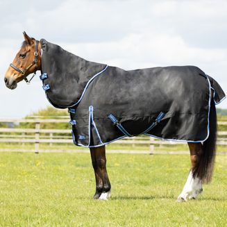StormX Empra Extra 200g Turnout Rug with Detachable Neck - 5'6''