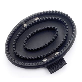 Lincoln Rubber Curry Comn With Web Handle Black
