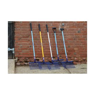 Fyna-Lite Pellet Master Stable Fork - Long Wooden Handle (WPLPURP) - 120cm