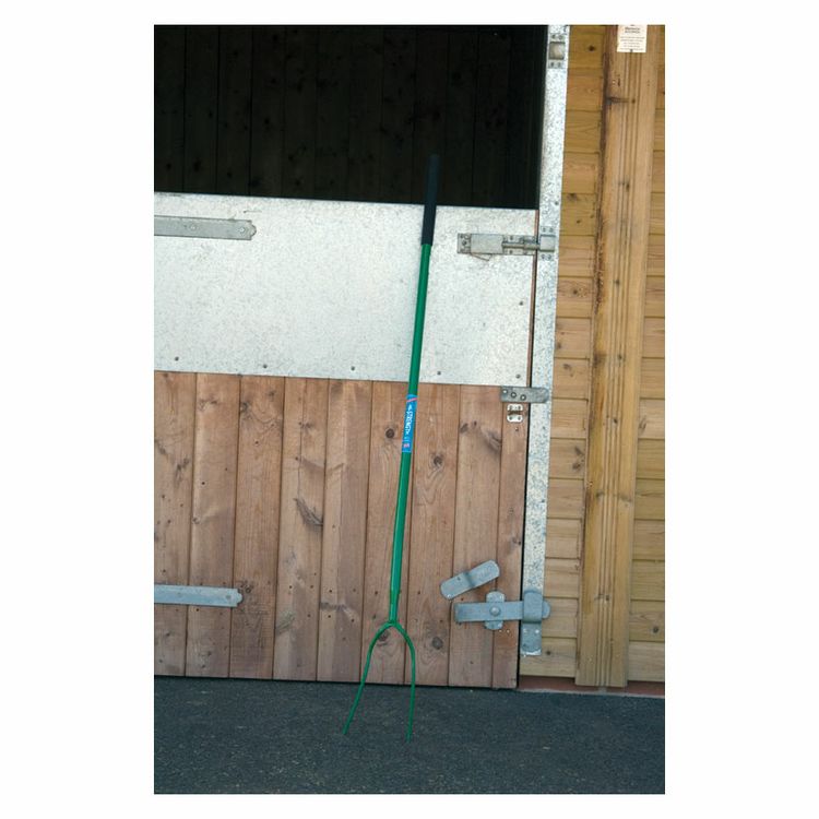 Fyna Form Work Fyna-Lite Manure Fork from £26.99