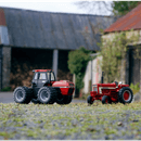 Britains International Harvester Farmall 1066 Tractor 1:32 Scale Model additional 4