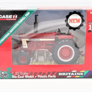 Britains International Harvester Farmall 1066 Tractor 1:32 Scale Model additional 5