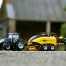 Britains New Holland 1290 Big Square Baler Toy (1:32 Scale Model) additional 2
