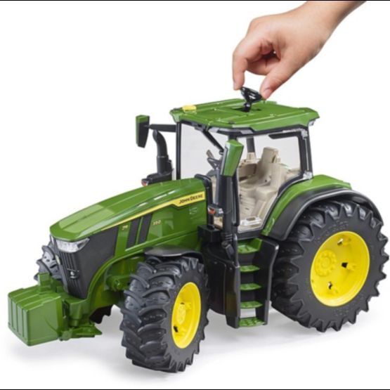 Bruder John Deere 7R350 Tractor