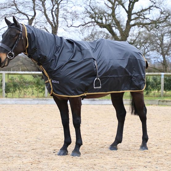 Supreme Products Pro Groom Rain Sheet Black/Gold
